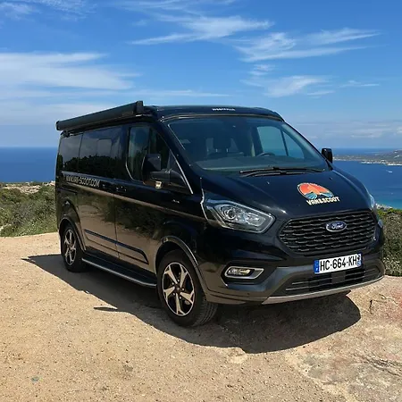 Van&scoot Belgodere (Corsica)